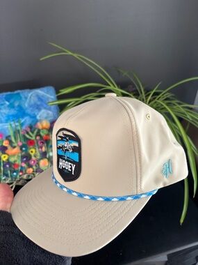 Hooey Beige Cap with Blue Trim and Patch
